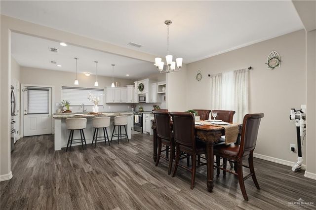 501 Central Park Street, Edinburg, TX 78541