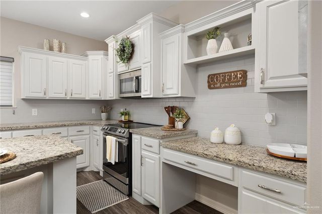 501 Central Park Street, Edinburg, TX 78541
