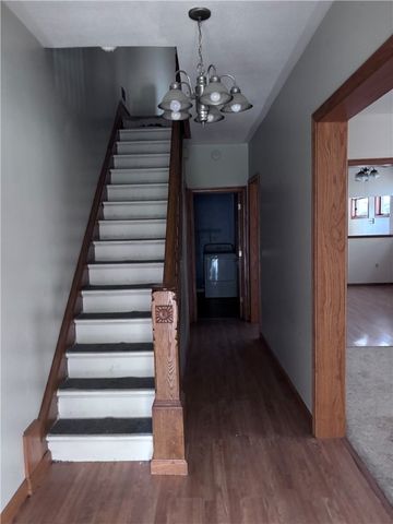 121 Hamilton Ave, Vandergrift, PA 15690