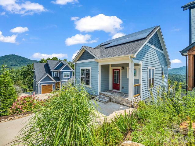 285 Mount Allen Heights, Black Mountain, NC 28711