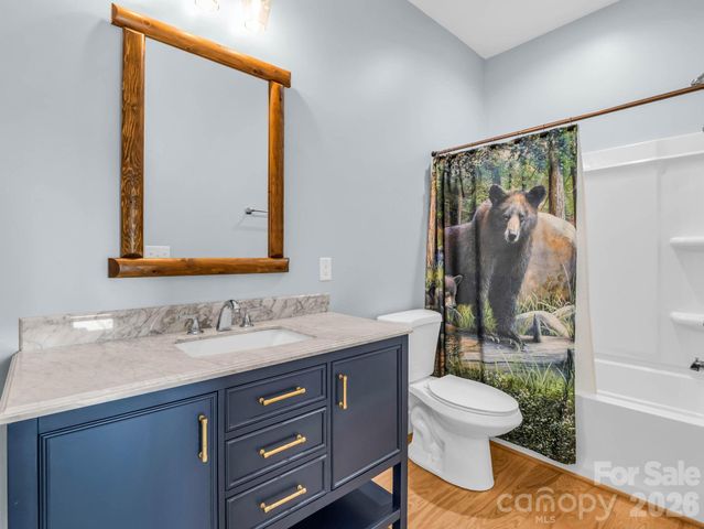285 Mount Allen Heights, Black Mountain, NC 28711