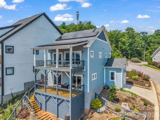 285 Mount Allen Heights, Black Mountain, NC 28711