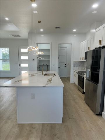 1721 MCCLELLAN ROAD, Frostproof, FL 33843