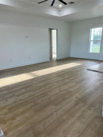 1721 MCCLELLAN ROAD, Frostproof, FL 33843