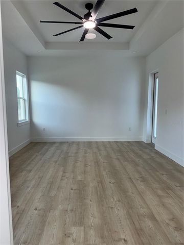 1721 MCCLELLAN ROAD, Frostproof, FL 33843