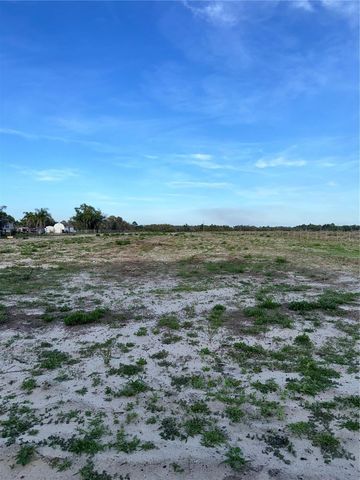 1721 MCCLELLAN ROAD, Frostproof, FL 33843