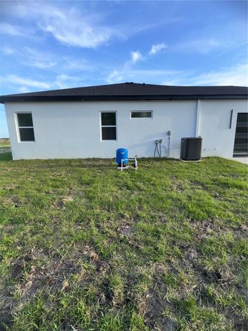 1721 MCCLELLAN ROAD, Frostproof, FL 33843