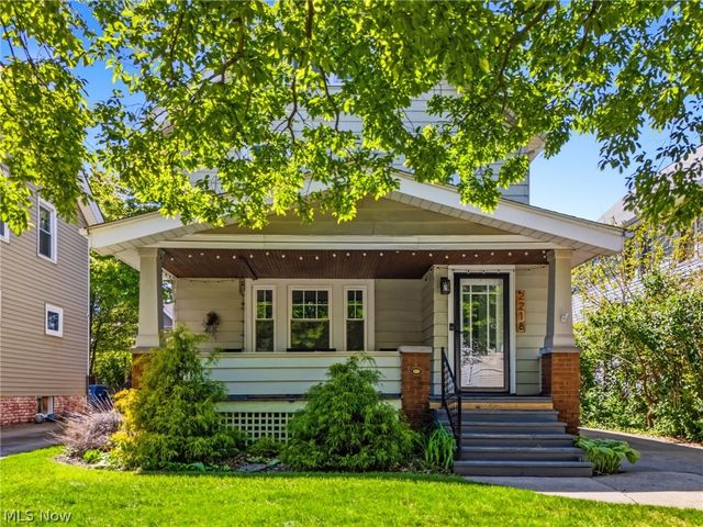 2218 Wyandotte Avenue, Lakewood, OH 44107
