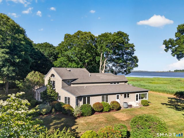 108 Maple Avenue, Old Saybrook, CT 06475