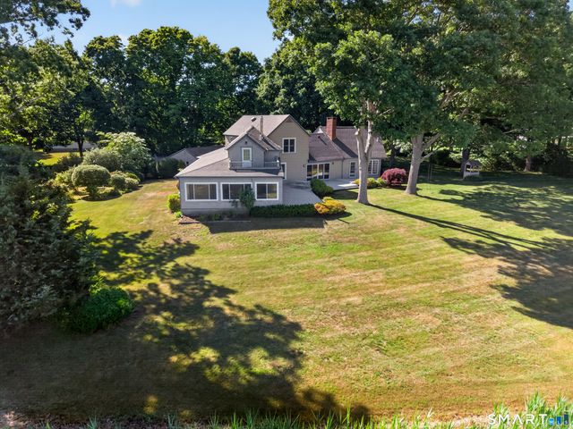 108 Maple Avenue, Old Saybrook, CT 06475