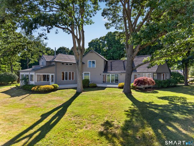 108 Maple Avenue, Old Saybrook, CT 06475