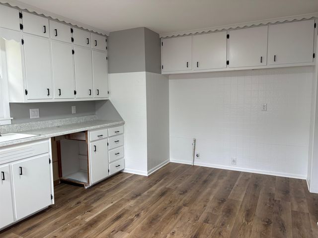 4002 W Edminster St, Wichita, KS 67212