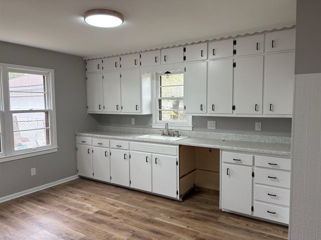 4002 W Edminster St, Wichita, KS 67212