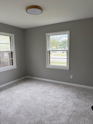 4002 W Edminster St, Wichita, KS 67212