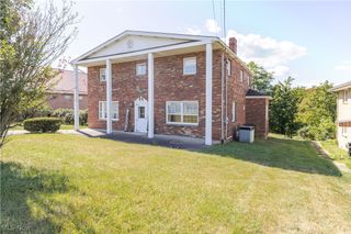 3466 Pennsylvania Avenue, Weirton, WV 26062