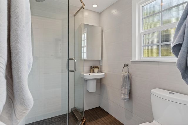 4101 Greenwood Ave, Oakland, CA 94602