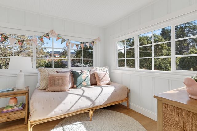 4101 Greenwood Ave, Oakland, CA 94602