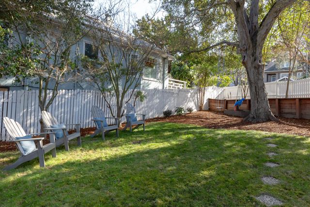 4101 Greenwood Ave, Oakland, CA 94602
