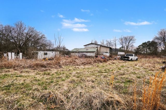 128 Tarpley Ln, Watertown, TN 37184