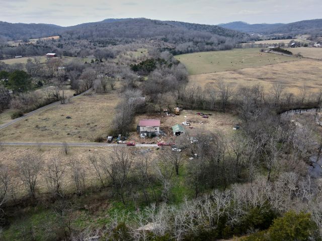 128 Tarpley Ln, Watertown, TN 37184