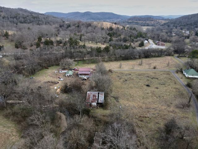 128 Tarpley Ln, Watertown, TN 37184