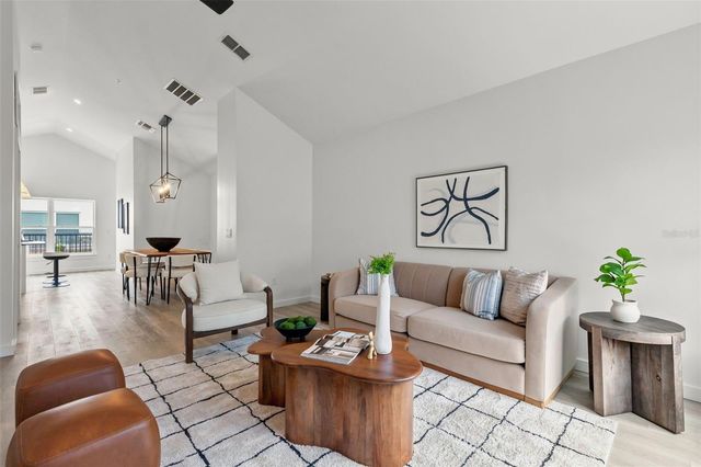 1606 PARK LAKE STREET 9, Orlando, FL 32803