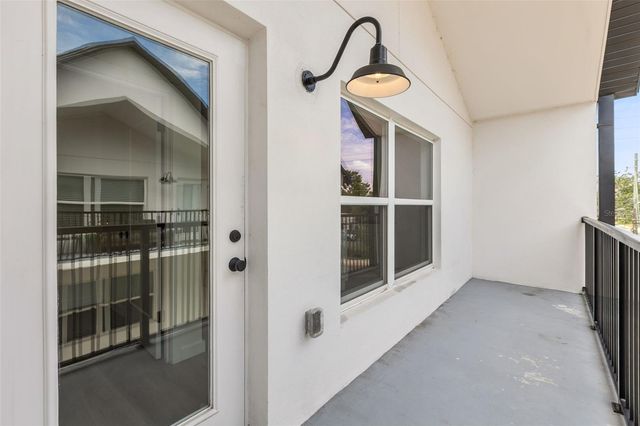 1606 PARK LAKE STREET 9, Orlando, FL 32803
