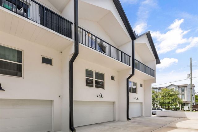 1606 PARK LAKE STREET 9, Orlando, FL 32803