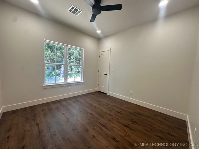 12351 Longboard Loop, Kingston, OK 73439