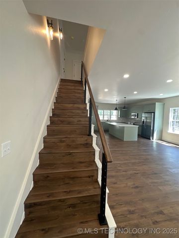 12351 Longboard Loop, Kingston, OK 73439