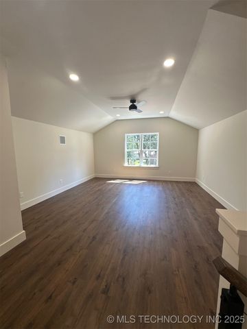 12351 Longboard Loop, Kingston, OK 73439