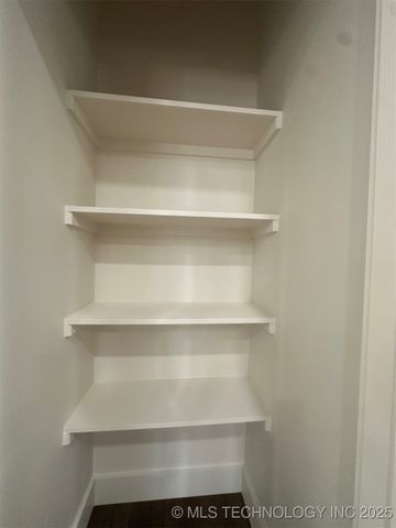 12351 Longboard Loop, Kingston, OK 73439