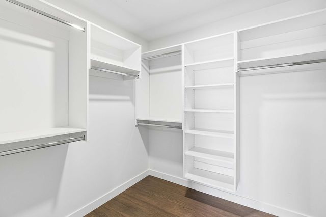 1212 Demonbreun St Apt 2013, Nashville, TN 37203