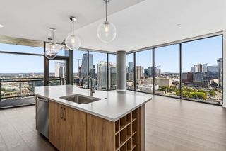 1212 Demonbreun St Apt 2013, Nashville, TN 37203
