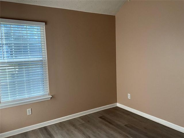 2043 Newton Estates Drive, Ellenwood, GA 30294