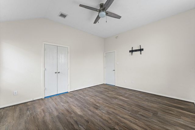 1875 Redwood Lane, Dayton, TX 77535
