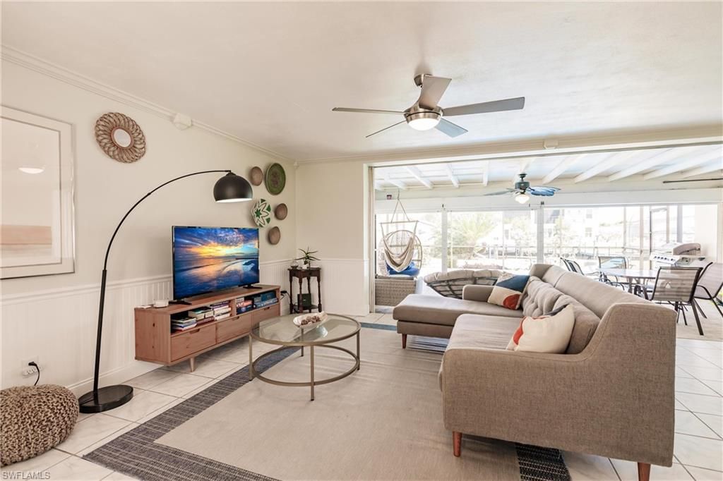 1437 Vendome CT, CAPE CORAL, FL 33904 — photo 4