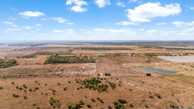 TBD County Road 583, Lacoste, TX 78039