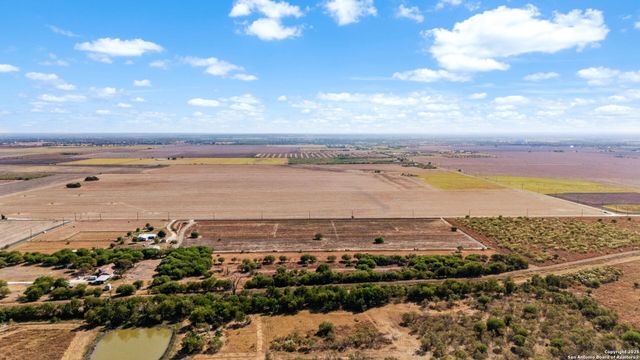 TBD County Road 583, Lacoste, TX 78039