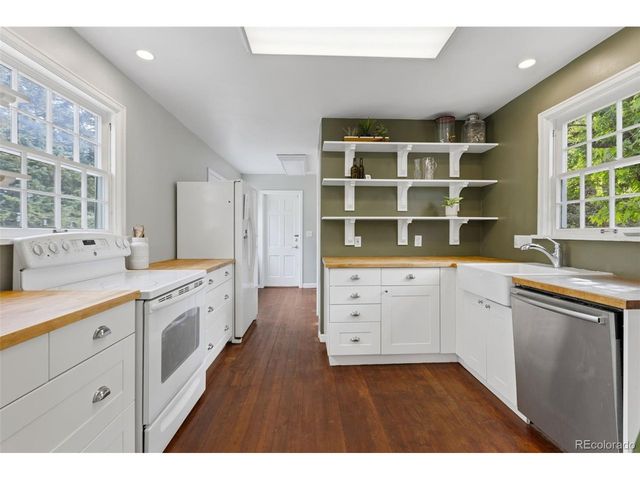 1605 Montview Blvd, Greeley, CO 80631