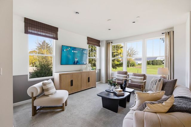 2021 Kensington Lane 03004, Hoffman Estates, IL 60169