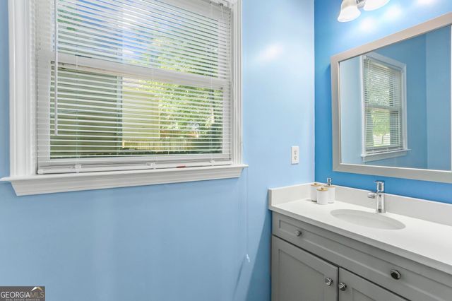 687 Windsor Street SW, Atlanta, GA 30310