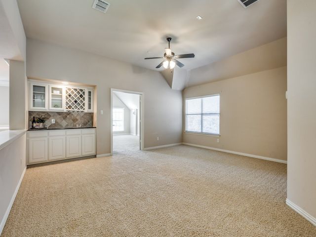 832 Hidden Springs Court, Mckinney, TX 75071