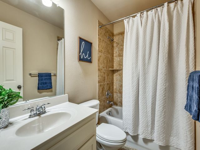 832 Hidden Springs Court, Mckinney, TX 75071