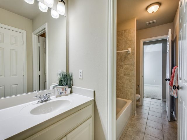 832 Hidden Springs Court, Mckinney, TX 75071