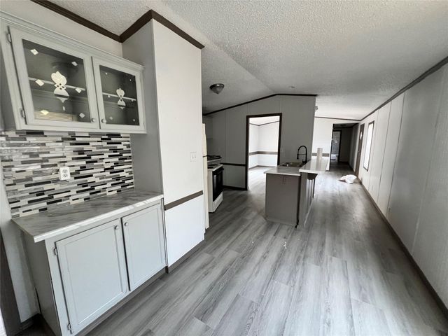 21426 Dunn, Porter, TX 77357