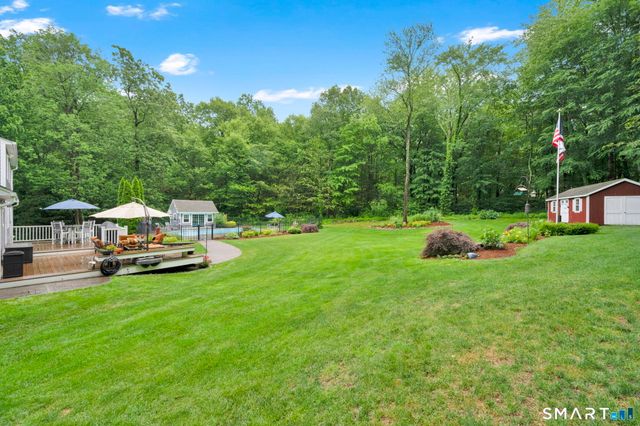 213 Lincoln Drive, Glastonbury, CT 06033