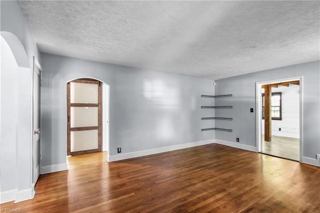 820 Brent Street, Winston-salem, NC 27103