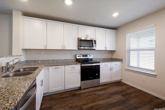 407 Forsythia, New Braunfels, TX 78130