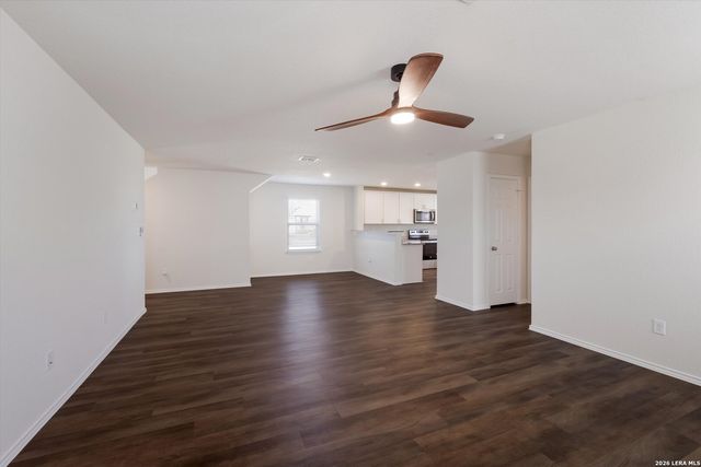 407 Forsythia, New Braunfels, TX 78130